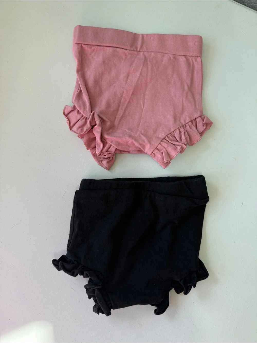 Bizzy Izzy’s Ruffle Bloomers - Pink & Black